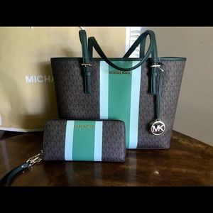 Michael Kors Purse & Wallet